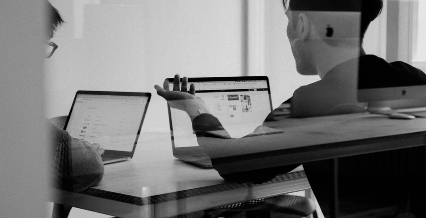 CRO na Prática: Como Transformar Visitantes do Site em Clientes Pagantes